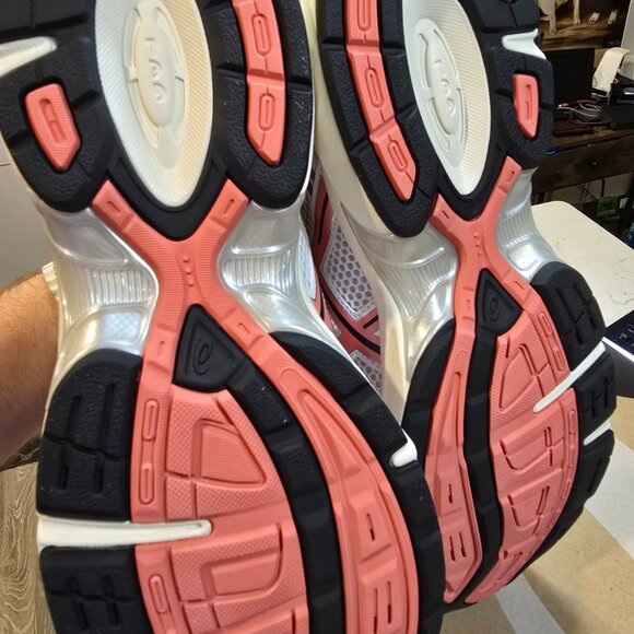 ASICS Gel-1130 White - Desert Red 1203A609-102 Mens Size 10 NEW SNEAKER SHOES - Picture 8 of 9